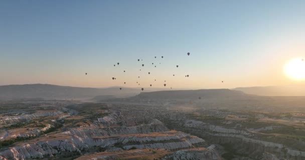 Aerial Cinematic Drone View Colorful Hot Air Balloon Flying Cappadocia — Stockvideo