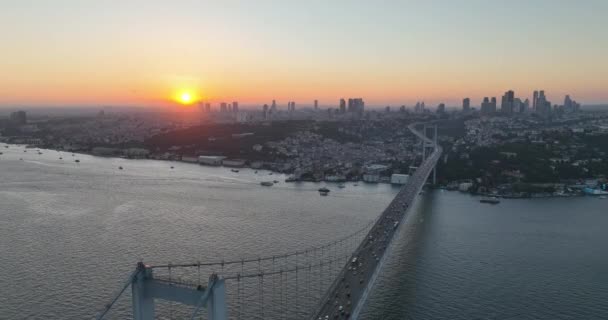 Istanbul Bosphorus Bridge City Skyline Background Turkish Flag Beautiful Sunset — Stok video
