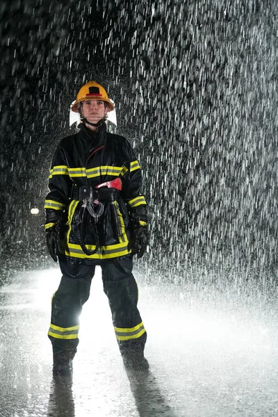 Portrait Female Firefighter Standing Walking Brave Optimistic Heavy Rain Good — Stock Photo, Image