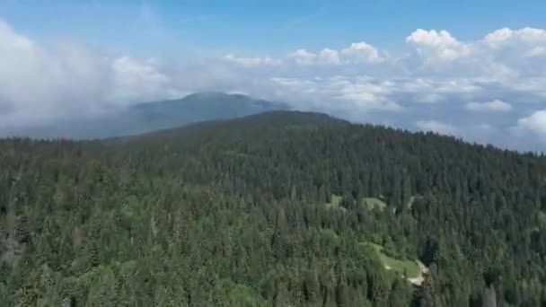 Cinematic Adembenemende Lucht Vliegen Door Witte Pluizige Wolken Hoog Hemel — Stockvideo