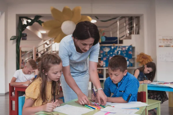 Creative Kids Art Class Daycare Center Elementary School Classroom Drawing — Stock Photo, Image