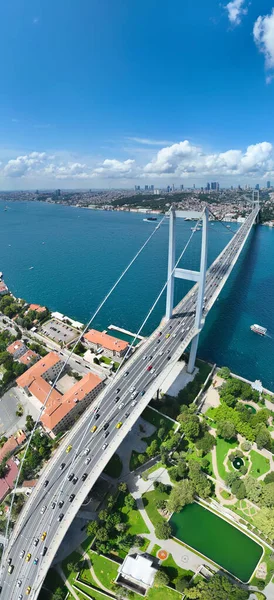 Istanbul Bosphorus Bridge City Skyline Background Turkish Flag Beautiful Sunset — 图库照片