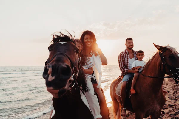 Family Spends Time Children While Riding Horses Together Sandy Beach —  Fotos de Stock