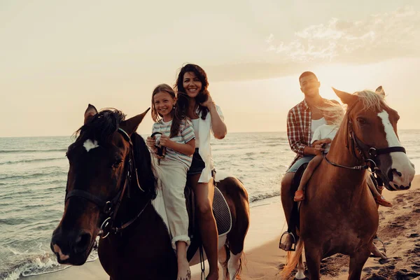 Family Spends Time Children While Riding Horses Together Sandy Beach — Stok fotoğraf