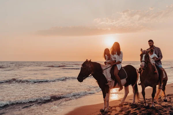 Family Spends Time Children While Riding Horses Together Sandy Beach — Stok fotoğraf