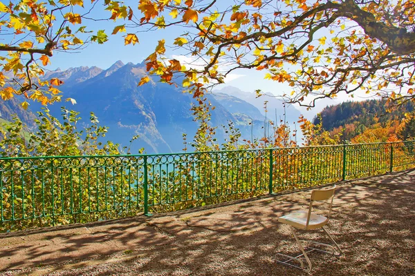 Autumn in alps — Stock Photo, Image