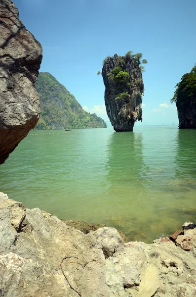 Bond island — Stock Photo, Image