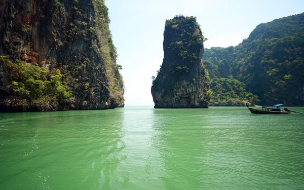 Bond island — Stock Photo, Image