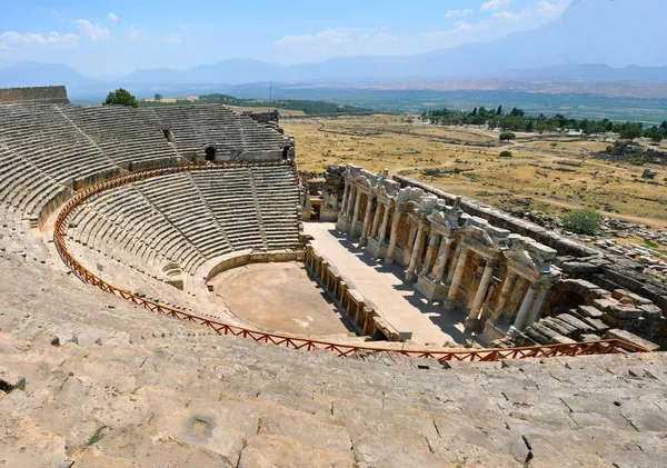 Rovine del teatro di Hierapolis — Foto Stock