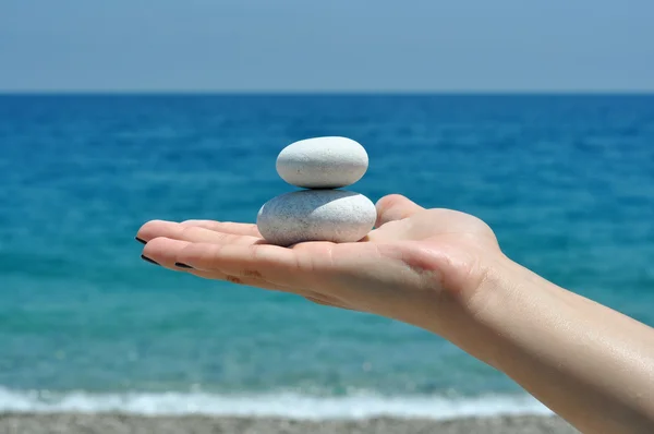 Zen stenen hand — Stockfoto