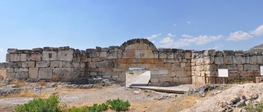 Hierapolis kapısı