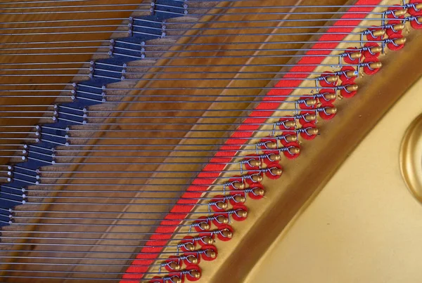 Piano Strings Music Instrument Close View Detail — Stock Photo, Image