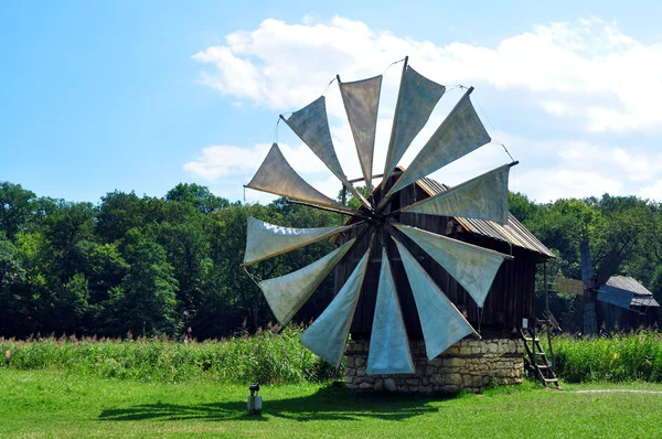 Sibiu ethno museum wind mill — Stock Photo, Image