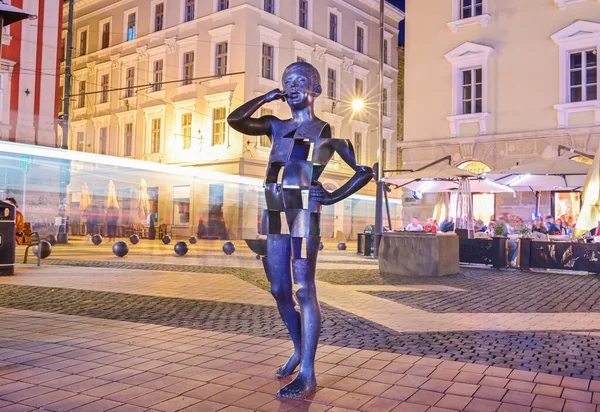 Niño Estatua Timisoara Ciudad — Foto de Stock