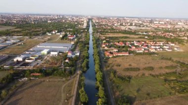 Romanya 'nın Timisoara kenti Bega Nehri insansız hava aracı manzaralı