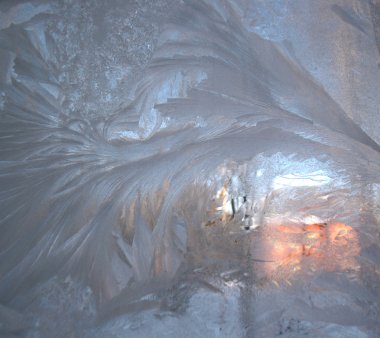 Kış penceresinde soğuk desen