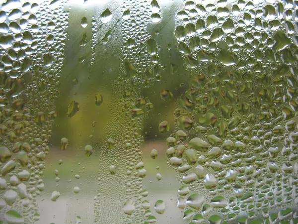 Fereastră sticlă și picături de ploaie — Fotografie, imagine de stoc