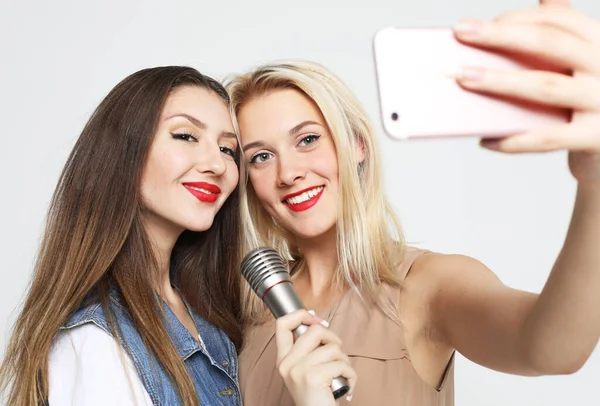 Stile Vita Amicizia Concetto Persone Due Giovani Donne Bellezza Con — Foto Stock