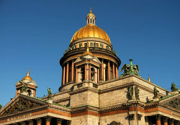 Isaak Kathedrale Sankt Petersburg Sommertag — Stockfoto