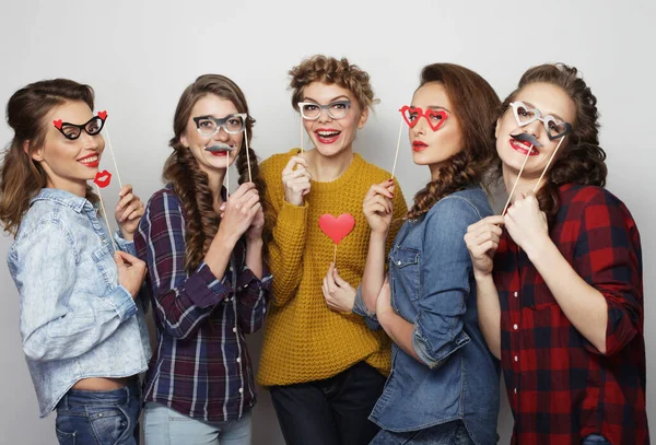 Five hipster women best friends ready for party — Stock Photo, Image