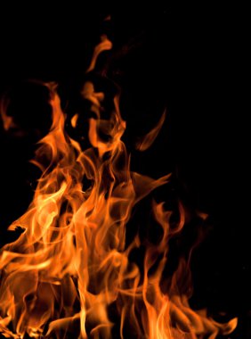 siyah koyu sarı alev izole