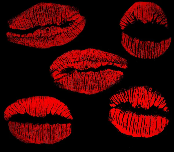 Conjunto de impresiones de labios rojos en negro — Foto de Stock