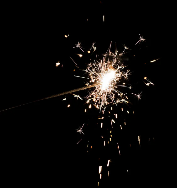 Fuoco d'artificio scintillante su nero — Foto Stock