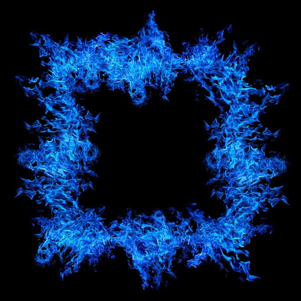 Квадратное голубое пламя, изолированное на черном — стоковое фото