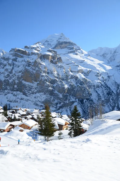 Muerren, известный швейцарский горнолыжный курорт — стоковое фото