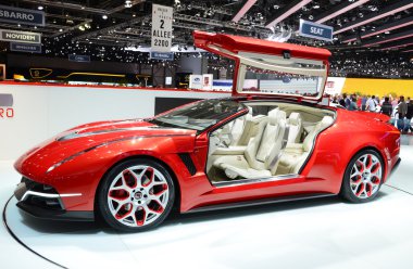 Geneva - 12 Mart: Italdesign Giugiaro Brivido kavramı Cenevre'de