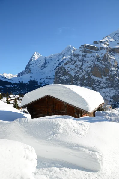 Muerren, famosa estância de esqui suíça — Fotografia de Stock