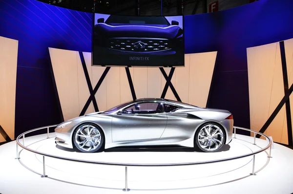 GENEVA - 12 MARZO: INFINITI EMERG-E in mostra all "82 Internati — Foto Stock