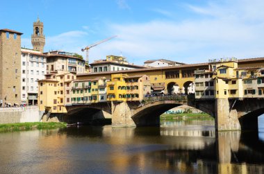 İtalya Floransa 'da Ponte Vecchio köprüsü
