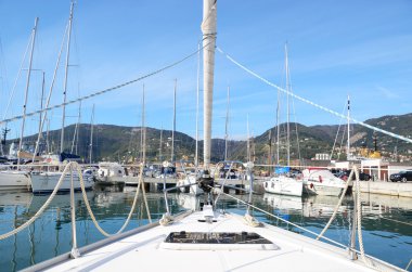 Kürsü modern yat. Port la spezia, İtalya