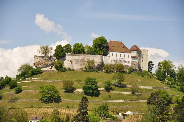 Középkori vár Lenzburg, Svájc — Stock Fotó