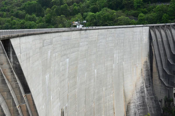 Contra Dam in Verzasca valley, Switzerland — Stock Photo, Image