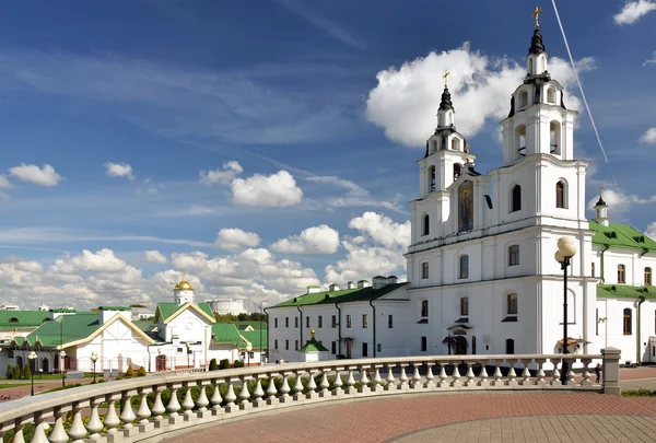 Catedral do Espírito Santo em Minsk. Igreja Ortodoxa Principal de Belar — Fotografia de Stock