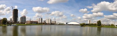 minsk Panorama svislotch nehrin karşısındaki