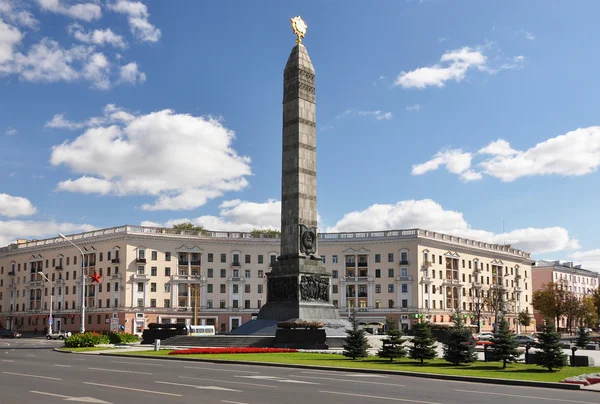 Praça da vitória em Minsk, Bielorrússia — Fotografia de Stock