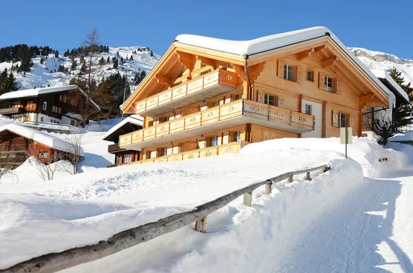 Muerren, berühmtes Schweizer Skigebiet — Stockfoto