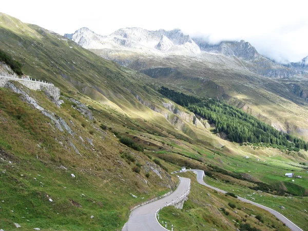 Slavný st. gotthard pass, Švýcarsko — Stock fotografie