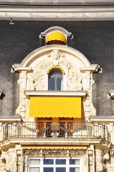 Balcone di un hotel di lusso — Foto Stock