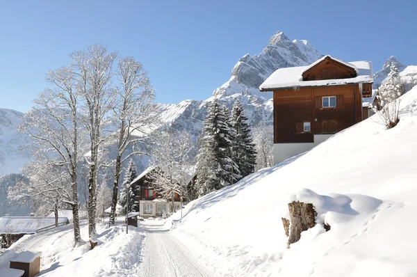 Braunwald，著名的瑞士滑雪度假村 — 图库照片