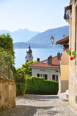 Menaggio town adlı ünlü İtalyan lake como