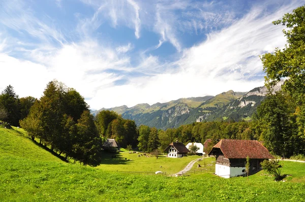 Švýcarská vesnice — Stock fotografie