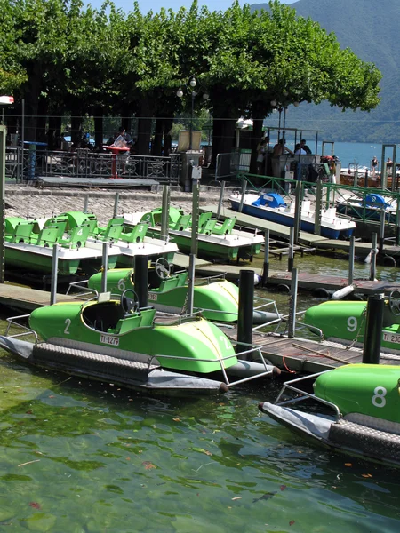 Green pedal boats for rent — Stock Photo, Image