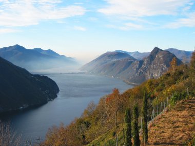 Lake lugano monte bre üst