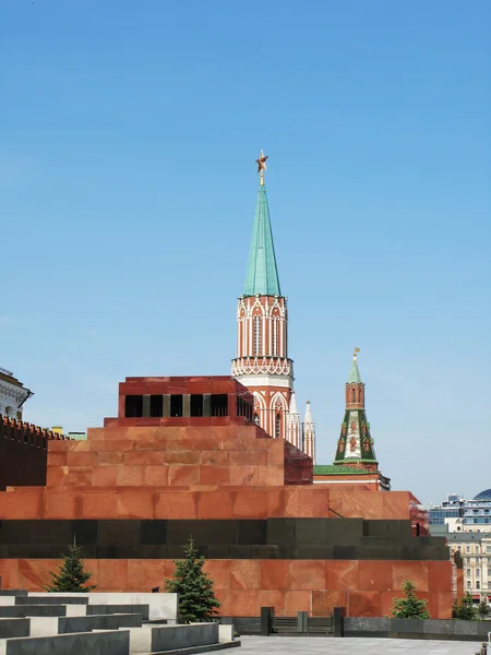 O mausoléu de Lenine na Praça Vermelha em Moscou — Fotografia de Stock