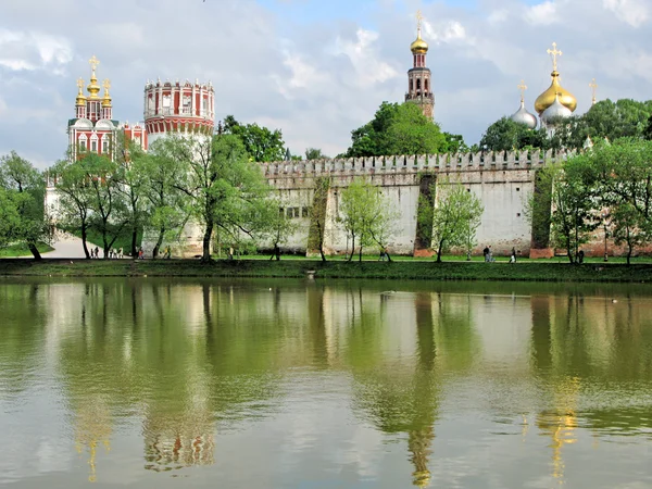 Новодевичий женский монастырь — стоковое фото