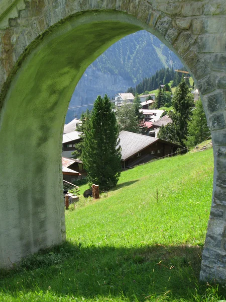 Θέα στο muerren, το διάσημο ελβετικό χιονοδρομικό — Φωτογραφία Αρχείου